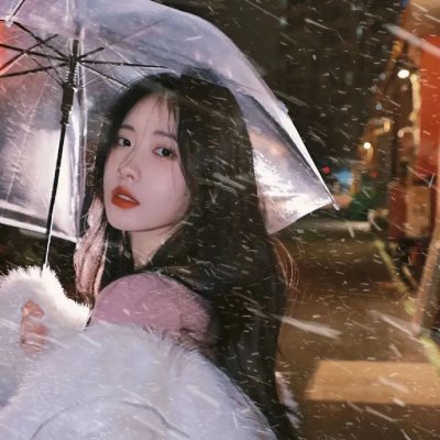 下山后，桃花朵朵开